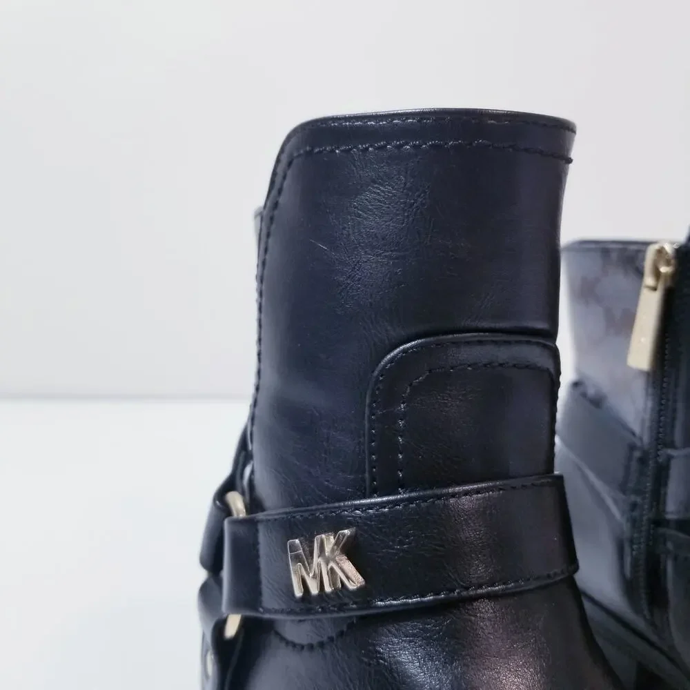 Michael Kors MK Monogram Kids size 2 Ankle Boots